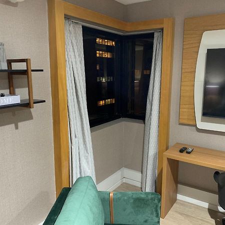 Flat Particular Dentro Do Hotel Executive Transamerica Faria Lima! São Paulo Eksteriør bilde