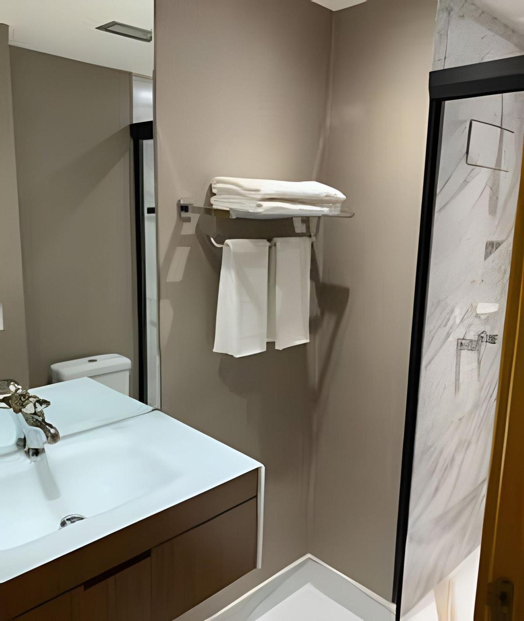 Flat Particular Dentro Do Hotel Executive Transamerica Faria Lima! São Paulo Eksteriør bilde